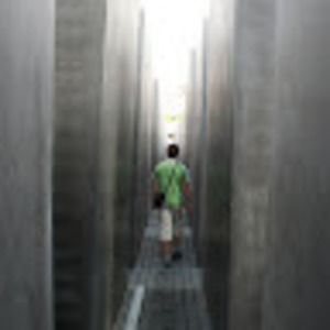 Meet your Posher, Derek